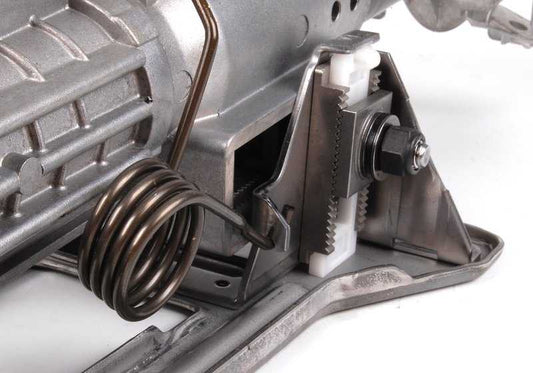 Mechanische Einstellung der Managementsäule für BMW E82, E88, E90, E91, E92, E93, E84 (OEM 32306780274). Original BMW