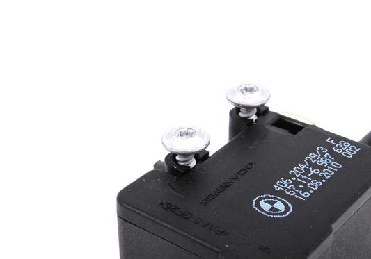 Closing motor OEM fuel cover 67116987628 for BMW Z4 E85, E86. Original actuator for fuel filling gate. Original BMW piece.