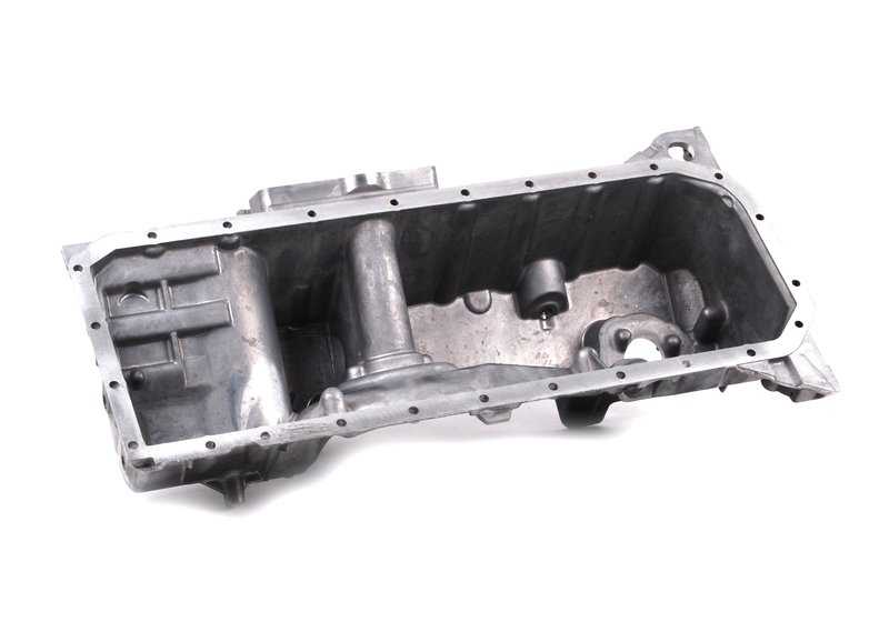Cárter de aceite OEM 11137519432 para BMW E46 (325i/330i xDrive) y X3 E83 (2.5i/3.0i con motor M54). Compatible con modelos manuales y automáticos con tracción total. Original BMW.