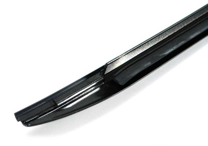 Desagüe derecho OEM 51318125890 para BMW Serie 7 E38 (1993–2001). Original BMW.