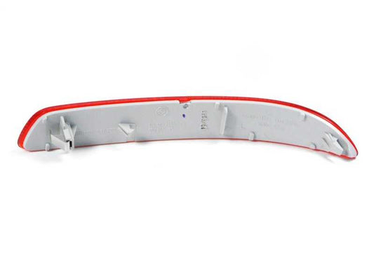 Catadióptrico trasero izquierdo OEM 63215A3CB63 para BMW X5 E70 {3.0d, 3.0sd, 3.0si, 4.8i, M} Todos los modelos compatibles. Original BMW.