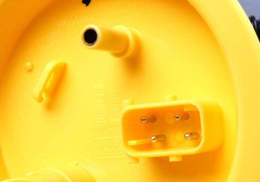 Sensor de nivel de combustible derecho OEM 16146752371 para BMW E39 M5 (DE91, DE92). Compatible con modelos fabricados entre 1998 y 2003. Recambio original BMW.