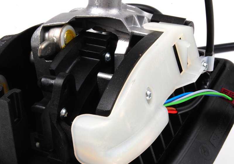 Palanca de cambio Steptronic OEM 25167515261 para BMW E46 316i (modelos con cambio automático). Original BMW.