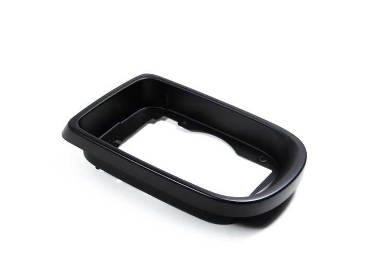 Marco izquierdo para retrovisor exterior OEM 51168213225 para BMW Serie 5 E39 y Serie 7 E38. Original BMW.