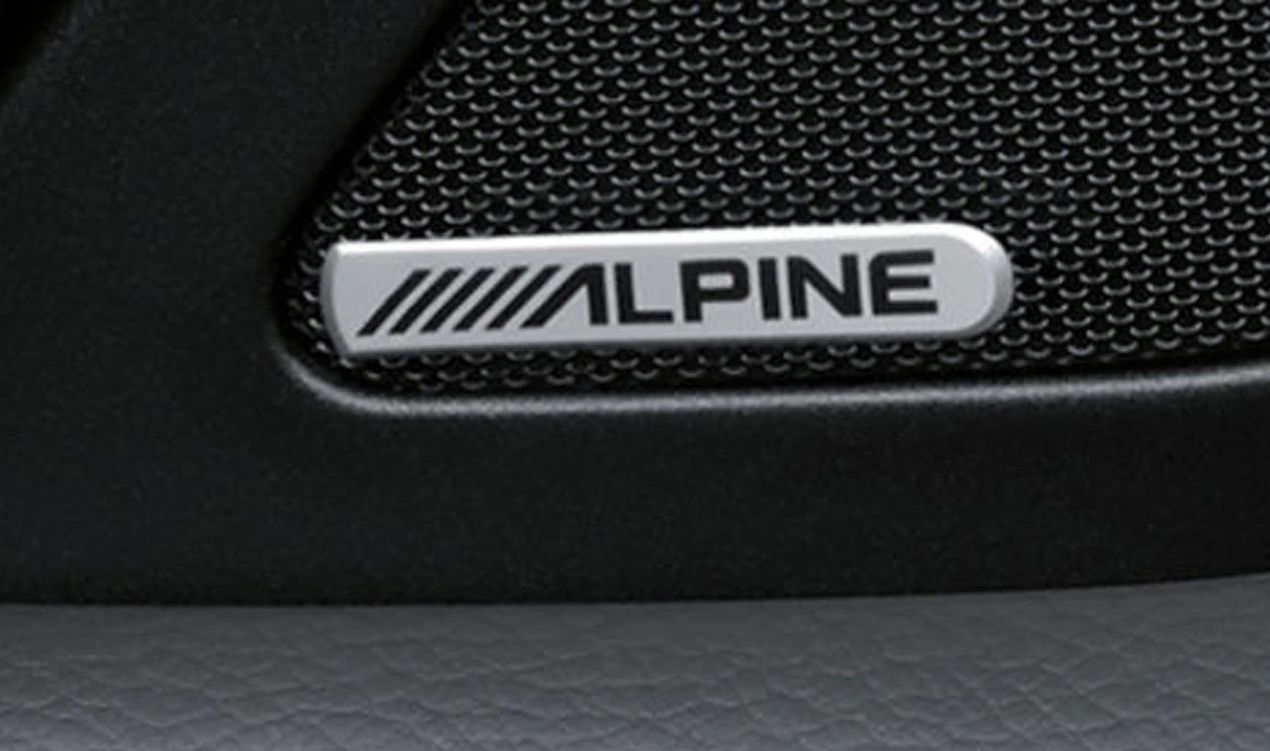 Emblema "Alpine" OEM 65132358683 para BMW F32, F33, F34, F36. Original BMW.