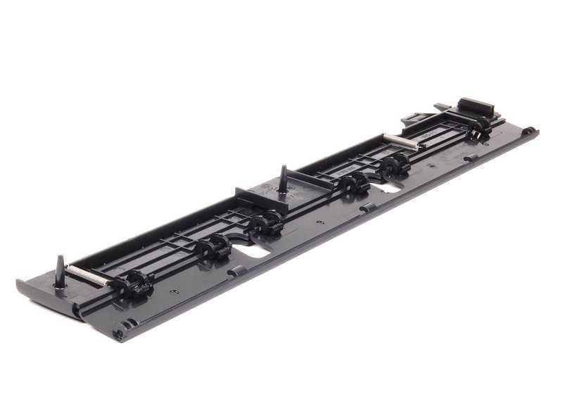 Tapa cubre limpiaparabrisas izquierda OEM 51432251801 para BMW E36. Original BMW.