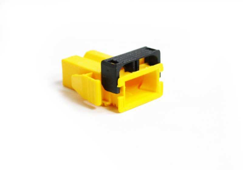 Conector de carcasa OEM 61131378403 para BMW E34, E24, E32. Original BMW.
