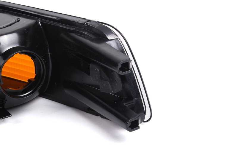 Fita de cabo de luz direita OEM 63111383944 para BMW Série 8 E31 840Ci, 850CSi. BMW genuíno.