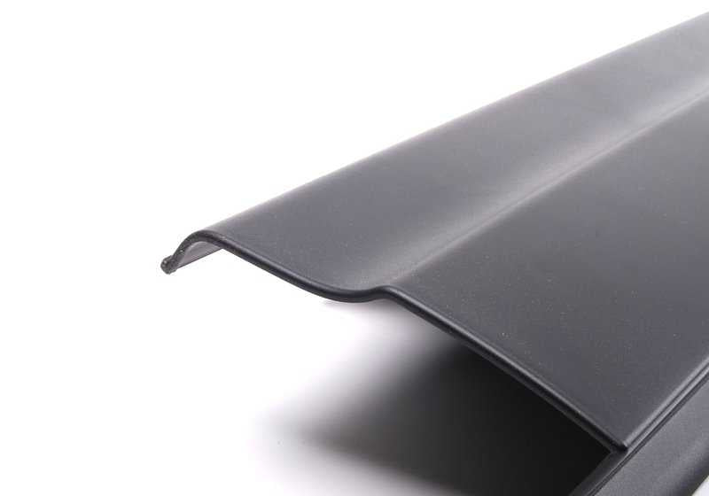 Cubierta embellecedora lateral derecha OEM 51713330866 para BMW E83. Original BMW.