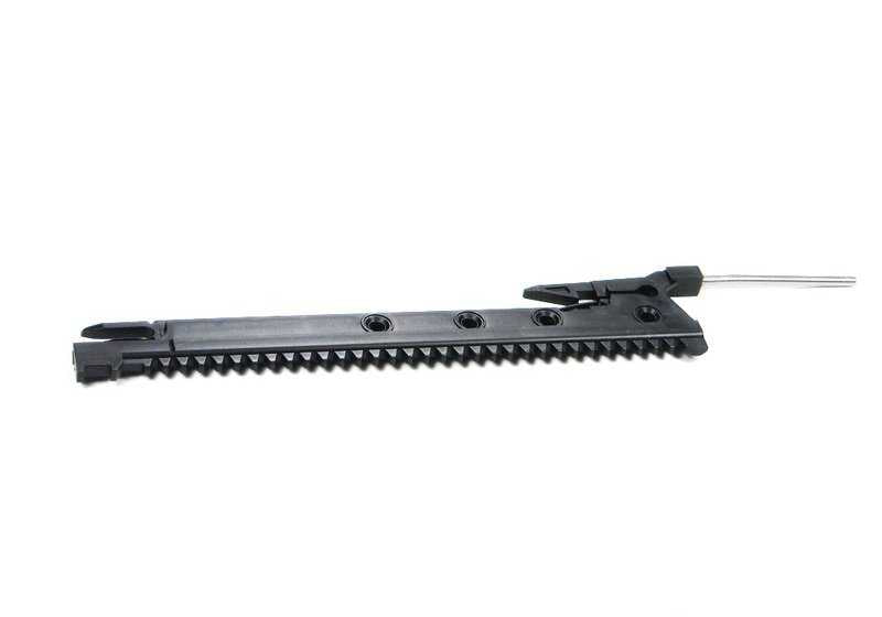 Right dentada bar 54138108870 for BMW E31 {840ci, 840i, 850csi}. Original BMW.