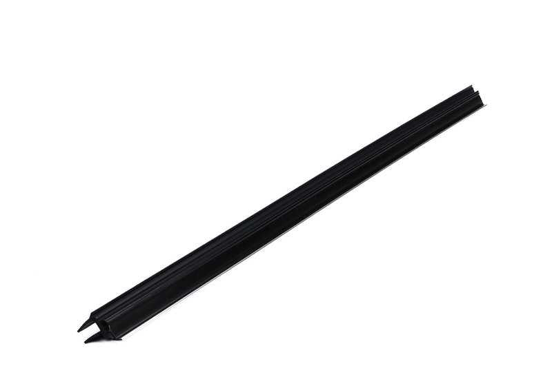 Moulage intérieur avant OEM 51218185815 pour BMW E39. BMW d'origine.