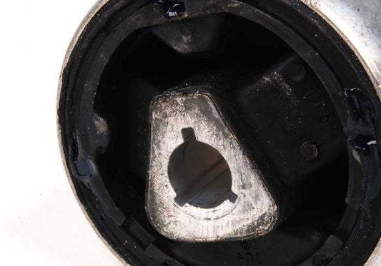 Soporte de brazo de suspensión OEM 31126765992 para BMW E60, E61, E63, E64. Original BMW.