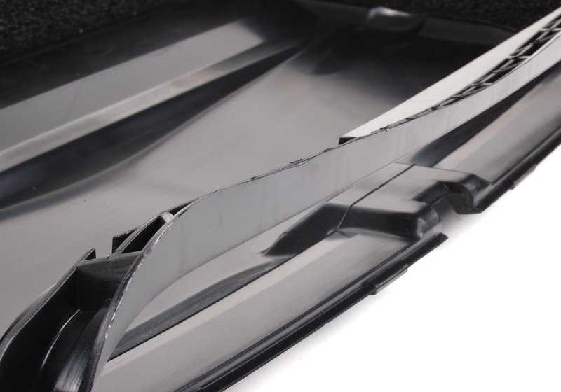 Conducto de aire OEM 51137155597 para MINI R52 y R53 (Cooper, Cooper S, JCW). Compatible con modelos de 2001 a 2008 con cambio manual o automático. Original MINI.