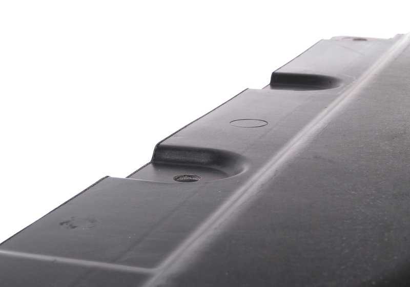Protección inferior central OEM 51757164155 para BMW E90, E91, E92, E84. Original BMW.