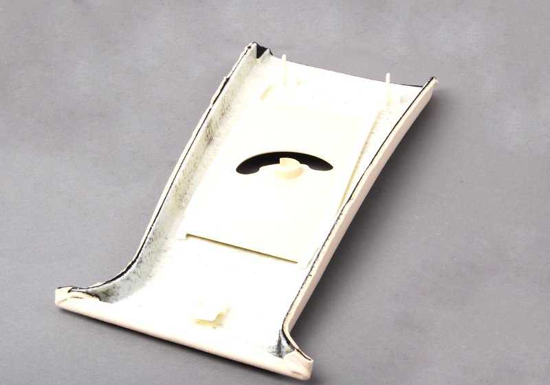 Revestimiento columna central superior derecha para BMW Serie 7 E38 (OEM 51438250932). Original BMW.