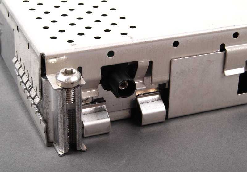 Sintonizador IBOC OEM 65129119363 para MINI R56, R56 LCI, Clubman R55, Cabrio R57... y más. Original MINI.