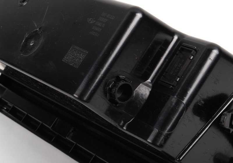 Guantera con cerradura OEM 51166959970 para MINI R50, R52, R53. Color negro panther. Compatible con modelos Cooper, One y Cooper S de 2001 a 2008. Original MINI.