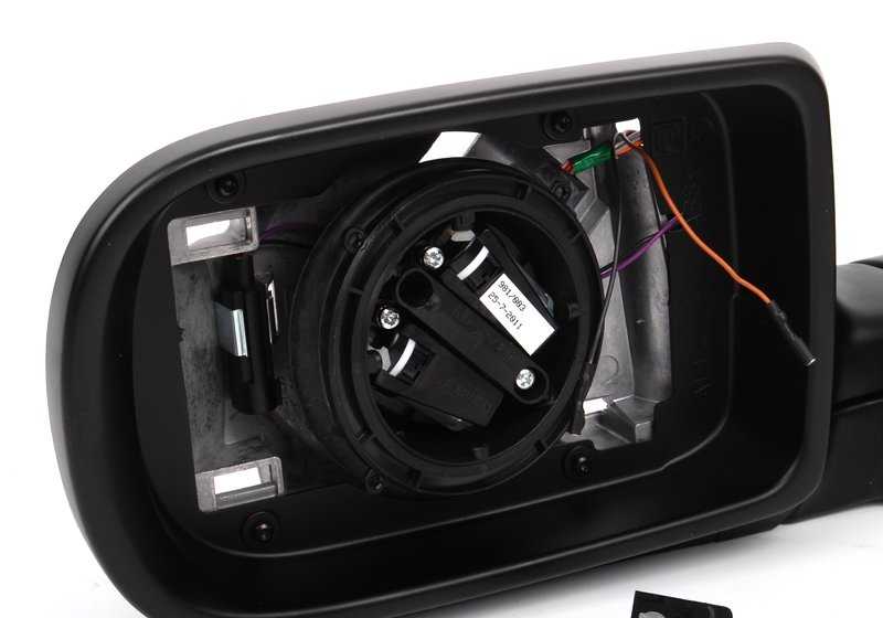 Retrovisor exterior izquierdo sin cristal, calefactable OEM 51168266599 para BMW E39 520i (todos los modelos compatibles). Original BMW.