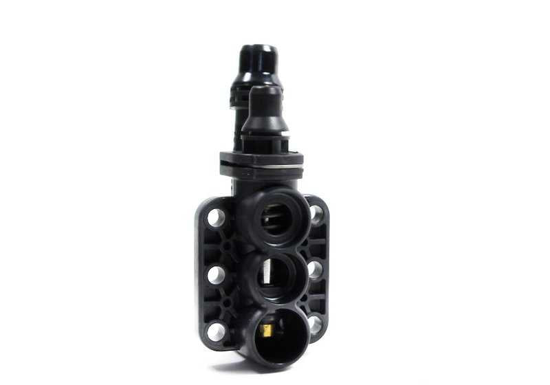 Termostato OEM 17217559962 para BMW E60, E61, E63, E64, E65, E66. Compatible con versiones 520i con motores M54, N46T y N43. Recambio original BMW.