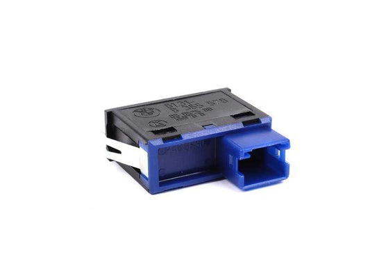 Interruptor desbloqueo portamaletas OEM 61318365579 para BMW E46, E39, E38, X5 E53, Z4 E85/E86… y más. Original BMW.