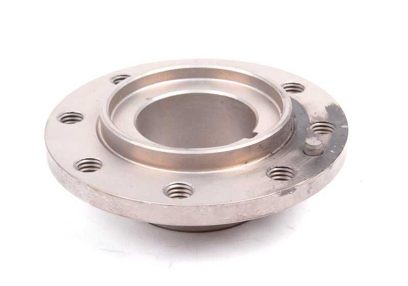 ** Moyú / front wheel buc one 11231312783 for BMW E34. Original BMW. **