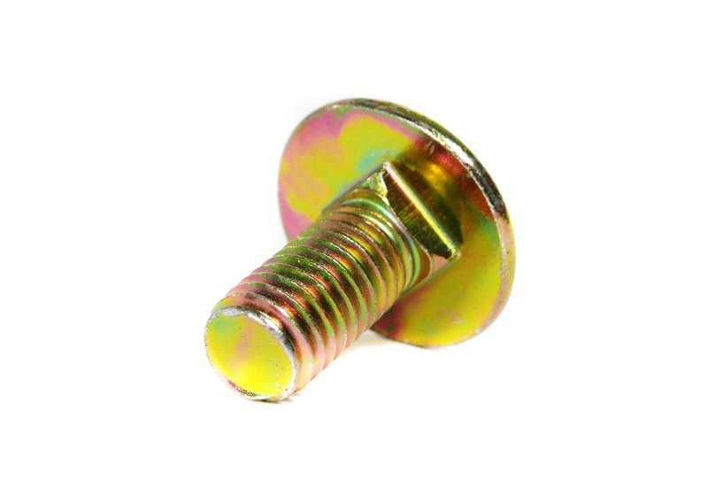 OEM screw 51121843029 for BMW E30, E28, E24, E23. Original BMW piece, used in the assembly of front and rear bumpers. Ideal for safe fixings in your vehicle.