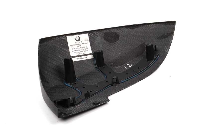Tapa del retrovisor exterior derecho carbono M Performance OEM 51162211904 para BMW F20, F21, F22, F87, F30, F31, F34, F32, F33, F36, X1 E84… y más. Original BMW.