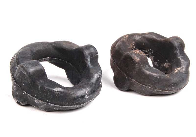 OEM 18210141658 Exhaust Mounting Kit for BMW E34, E32. Original BMW.