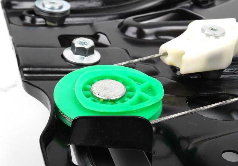 Alzacristales eléctrico trasero derecho OEM 51378229594 para BMW Serie 3 E46 (2001-2006). Original BMW.