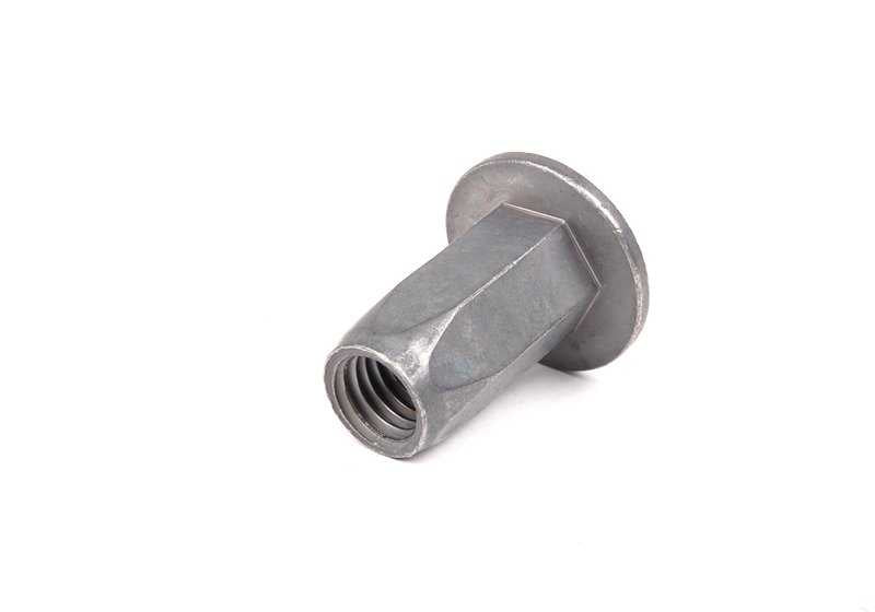Tuerca remachada ciega con cabeza plana M10 OEM 07147199279 para BMW E88, F40, F70, F44, F45, F46, F87, U06, F74, F78, G87, E90, E92, E93, G20, G80, G81, G23, G26, G82, G83, F10, G60, G61, G68, F06, F12, F13, G70, E84, F48, U11, U12, F39, U10, G05, F