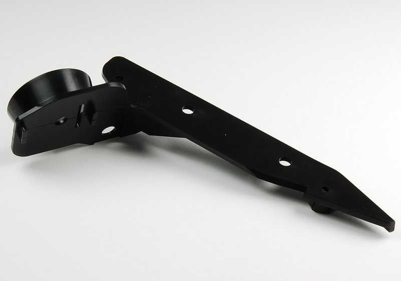 Soporte lateral izquierdo OEM 51117058447 para BMW E90, E91. Original BMW.