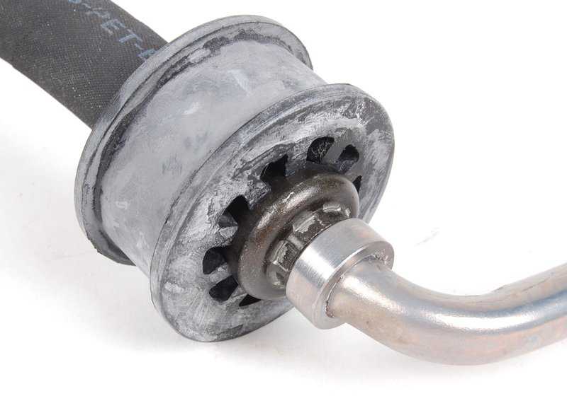 Pipe de pression de climatisation OEM 64536902230 pour BMW E36 et Z3. Connectez le compresseur et le condenseur pour le système R12 / R134A. BMW d'origine.