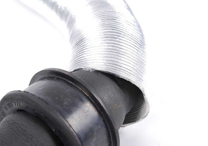 Tubería de aspiración evaporador-compresor OEM 64538390982 para BMW Serie 5 E34 (1989–1996) con motor M50. Original BMW.