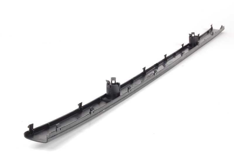 Moldura lateral OEM 51128205246 para BMW Serie 5 E39 (1995-2004). Original BMW.