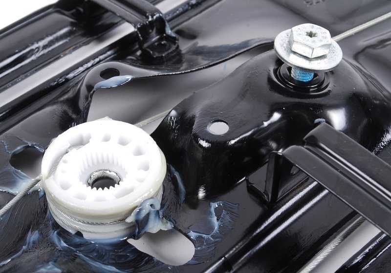 Alzacristales eléctrico trasero izquierdo OEM 51378229593 para BMW Serie 3 E46. Original BMW.
