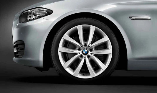 Llanta de aleación original BMW diseño V-Radio 331 19" reflex plata OEM 36116790178 para BMW F10, F11, F06, F12, F13. Compatible con múltiples versiones del Serie 5 y Serie 6. Original BMW.
