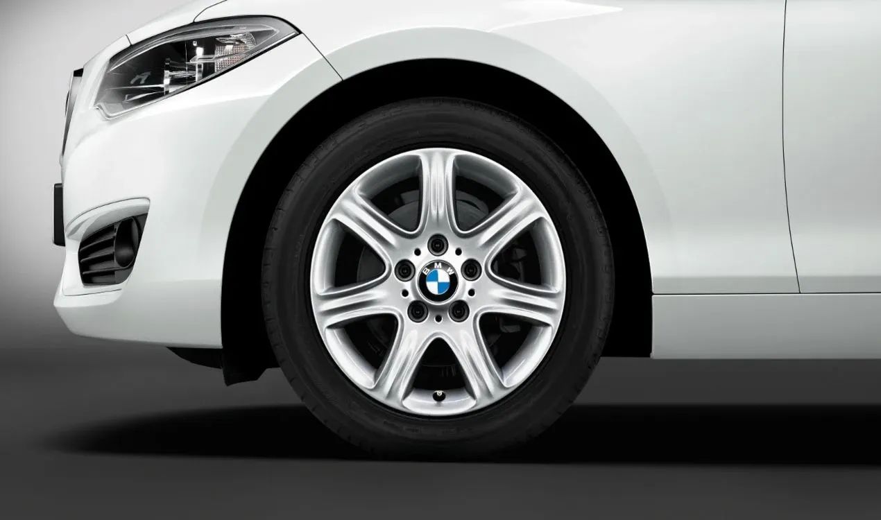 Aluminum wheel for BMW 1 Series F20, F20N, F21, F21N 2 Series F22, F22N, F23, F23N (OEM 36116796201). Original BMW