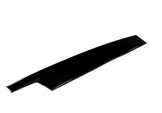 Janela guarnição B pilar porta dianteira esquerda OEM 51337906907 para BMW Série 3 E90, E91, E90 LCI, E91 LCI. BMW genuíno.