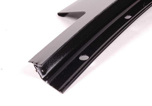 Embellecedor marco ventana pilar B puerta delantera derecha OEM 51337906908 para BMW E90, E90N, E91, E91N. Acabado negro brillo. Original BMW.