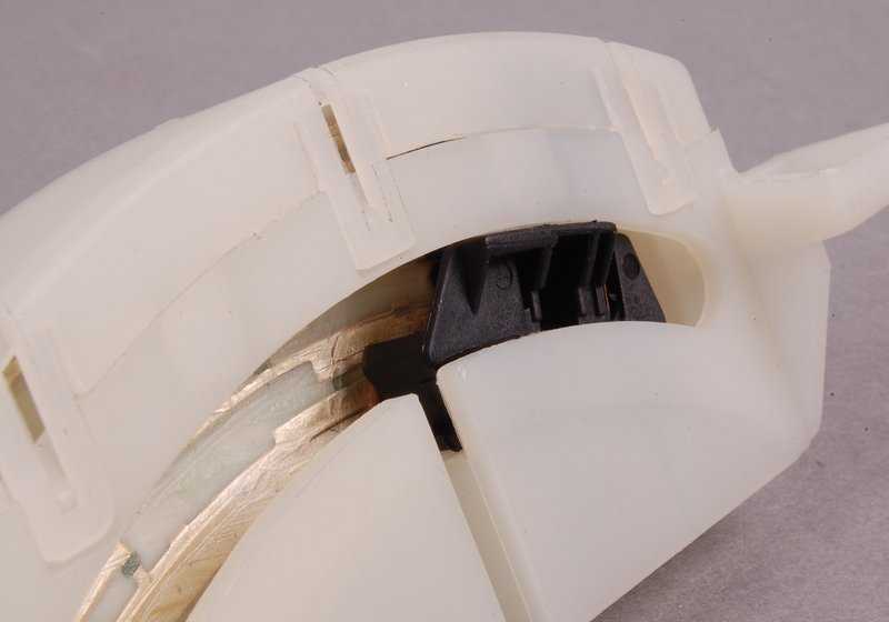 Interruptor de cambio OEM 25161219150 para BMW E34, E32, E31. Original BMW.