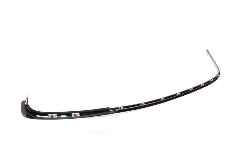 Moldura embellecedora lateral derecha OEM 51357220198 en negro brillante para BMW Serie 3 E90, E90N. Original BMW.