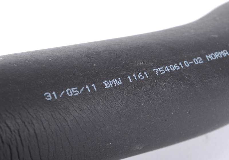 Tubo de ventilación OEM 11617540610 para BMW E60, E61, E63, E64, E65, E66, E70. Original BMW.