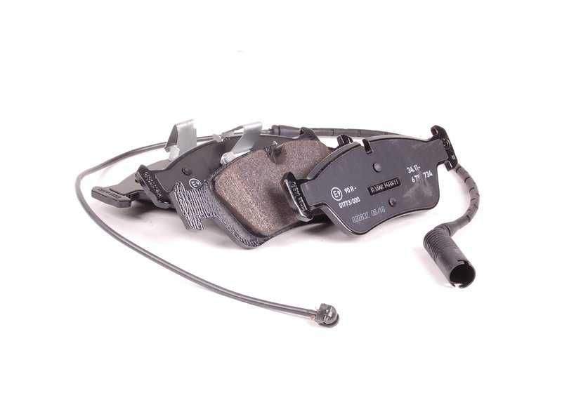 Pílulas de freio define OEM 34112157616 para BMW E36. BMW original.