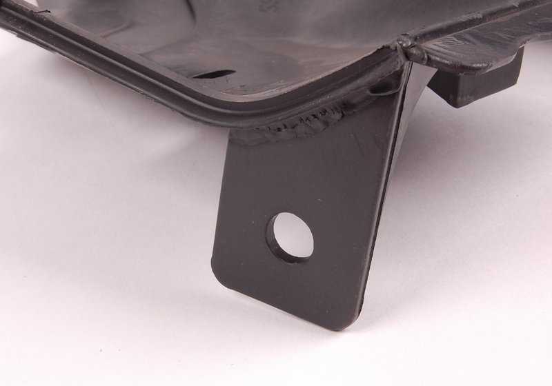 Separador superior izquierdo del motor OEM 51718202799 para BMW Serie 3 (E46). Original BMW.