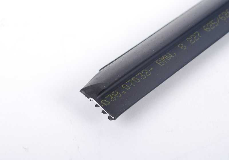 Cubierta pozo exterior izquierda OEM 51328227625 para BMW Serie 3 E46 (1998-2006). Original BMW.