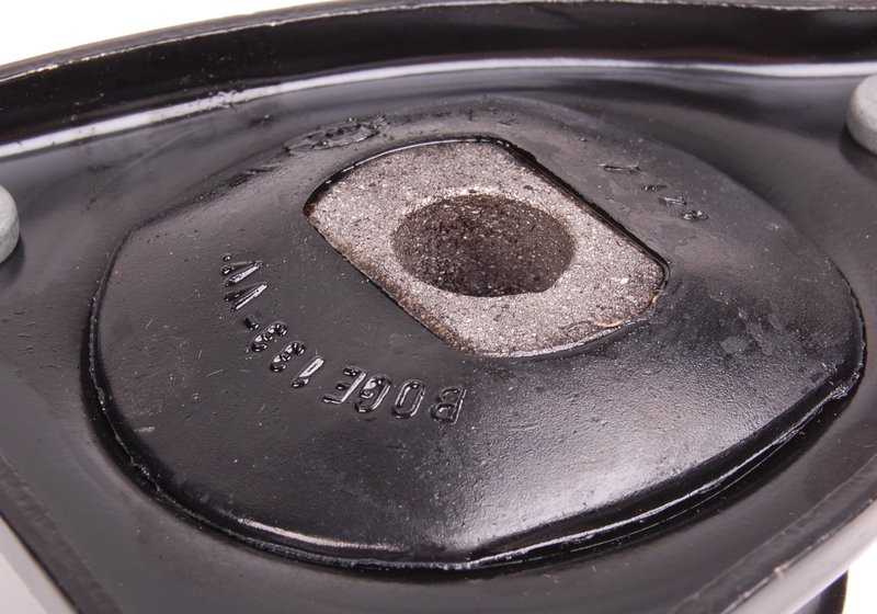 Cojinete soporte suspensión trasera OEM 33521093416 para BMW E39 {520d, 520i}. Original BMW.