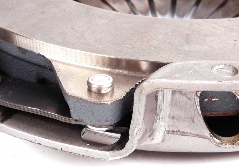 Kit de embrague sin amianto OEM 21212226428 para BMW E28, E34, E24. Original BMW.