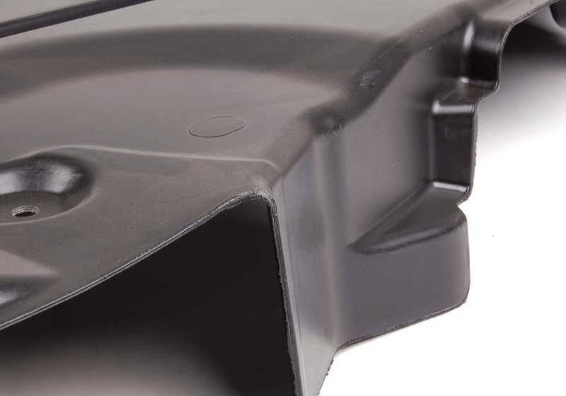 Protección inferior del motor OEM 51758046333 para BMW E92 (Serie 3 Coupé). Original BMW.