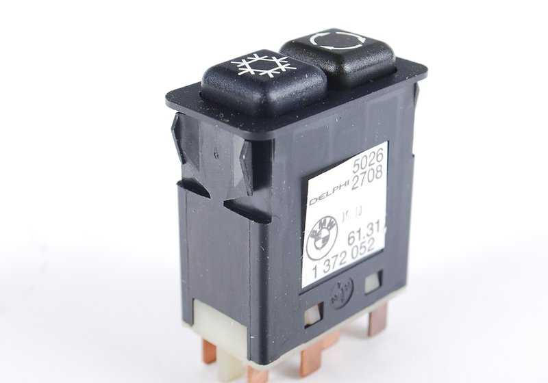 Interruptor aire acondicionado OEM 61311372051 para BMW E30. Original BMW.