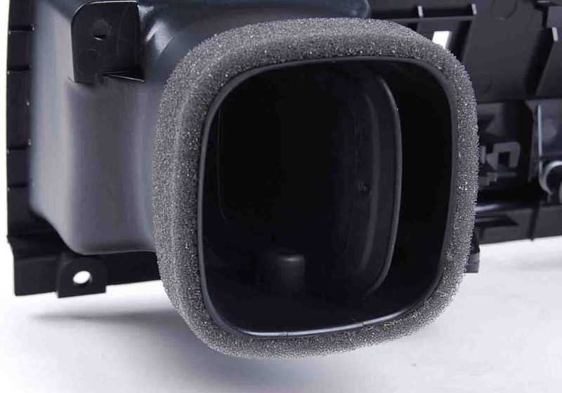 Rejilla embellecedora y tapa OEM 64228183040 para BMW E36. Original BMW.